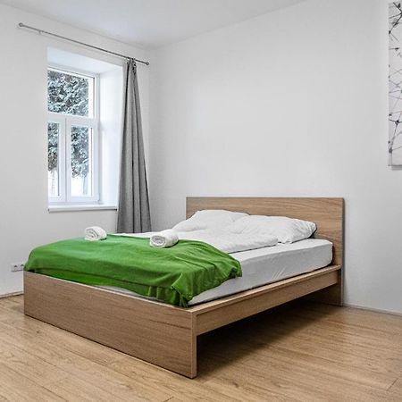 Delightful 2Br Shared Apartment - Ideal For Longstays Wien Ngoại thất bức ảnh