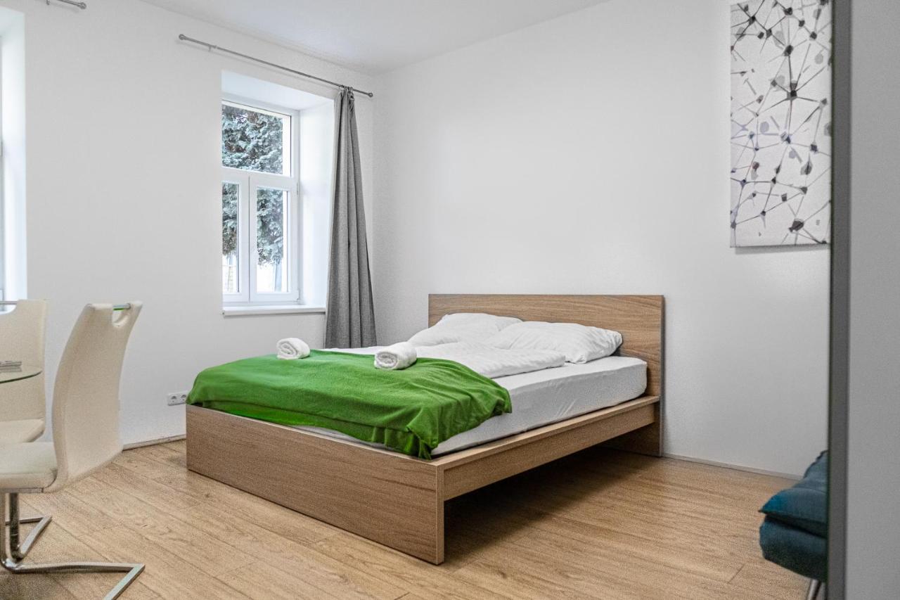 Delightful 2Br Shared Apartment - Ideal For Longstays Wien Ngoại thất bức ảnh