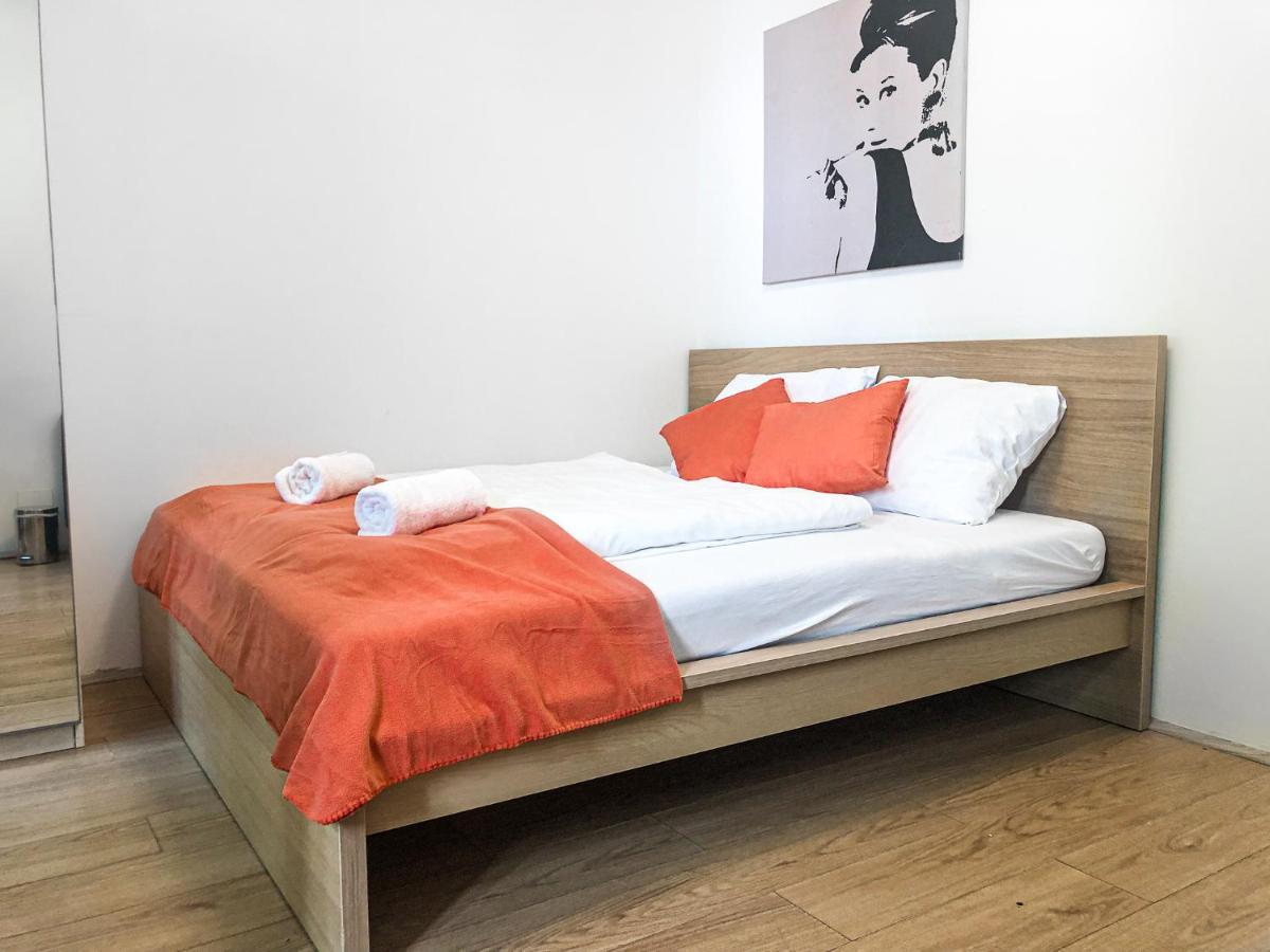 Delightful 2Br Shared Apartment - Ideal For Longstays Wien Ngoại thất bức ảnh